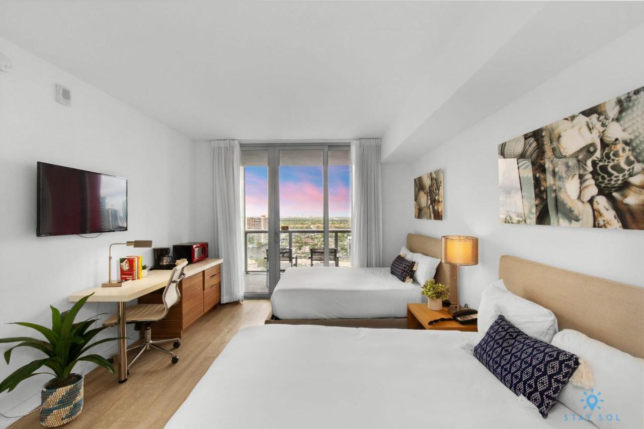 Upper Studio With Balcony,Pool And Gym, Near Beach Hallandale Beach Exterior foto